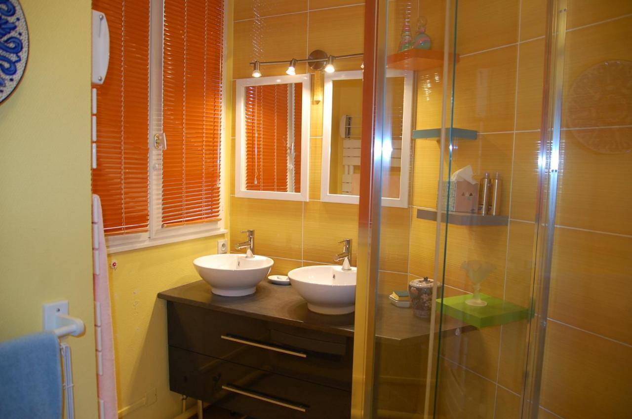 Appartement La Vie En Rose Perigueux Bagian luar foto